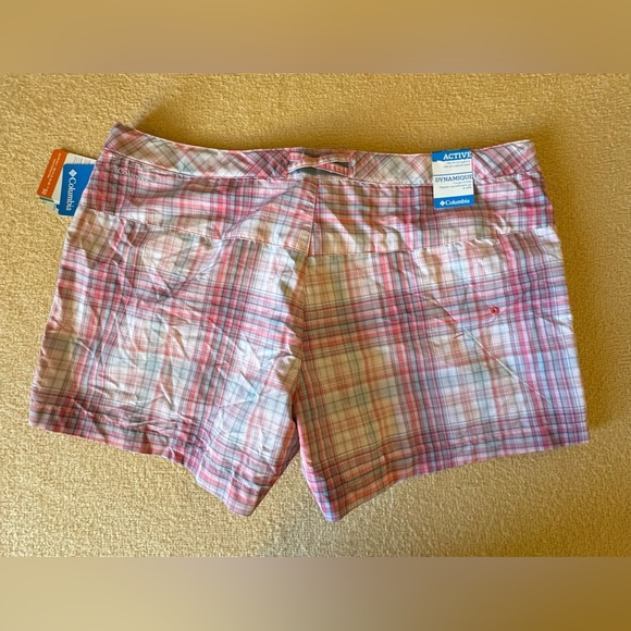 Columbia Women's Cargo Shorts - Pink and Gray Plaid - Picture 7 of 9